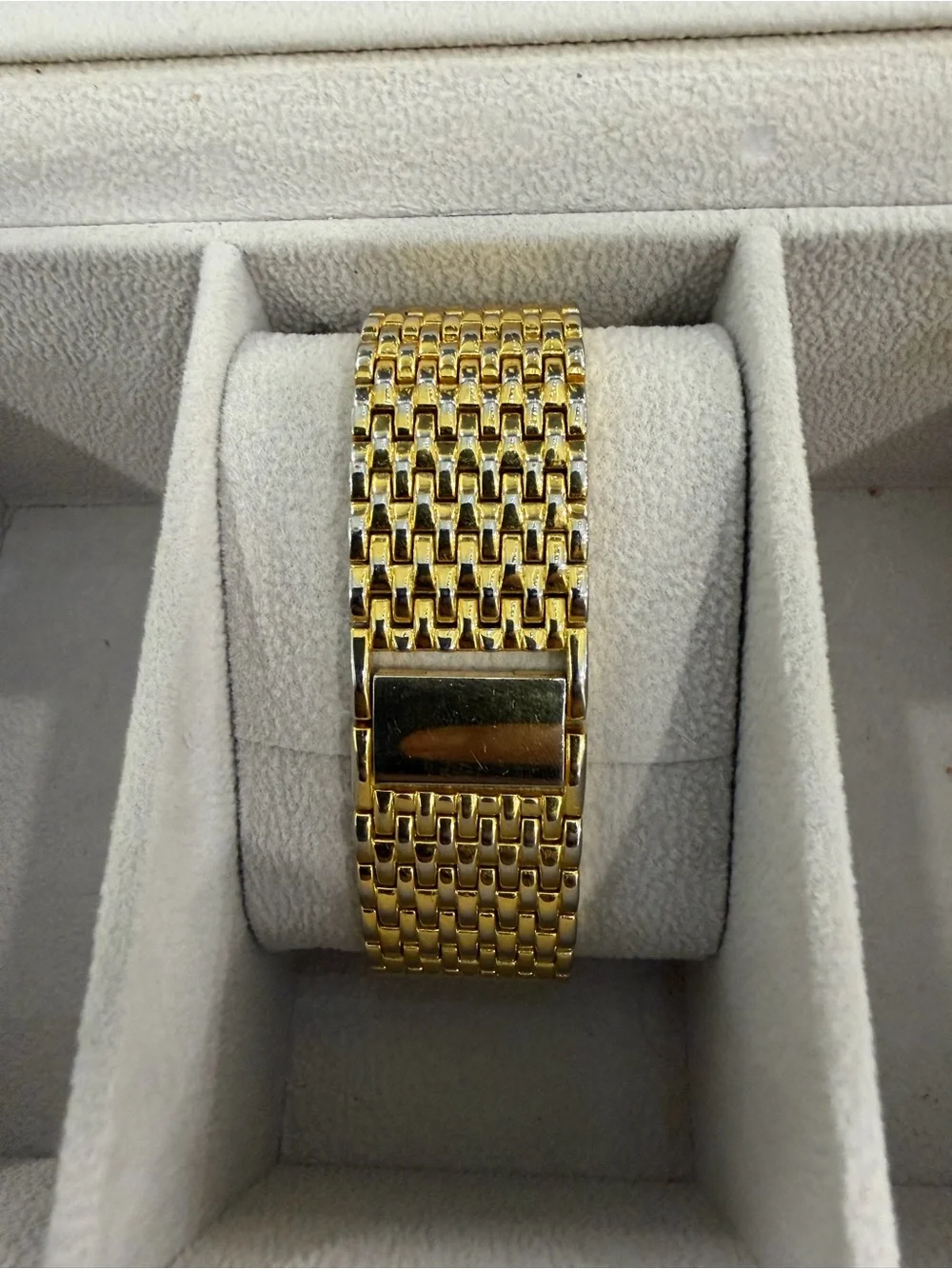 N/A classic gold